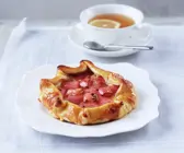 Kleiner Rhabarber-Vanille-Kuchen
