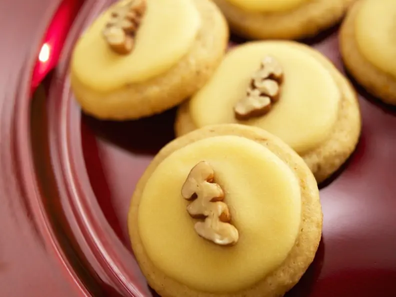 Butterplätzchen mit Walnuss