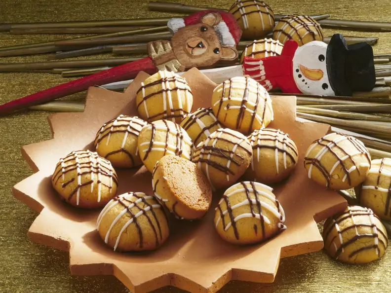 Marzipan-Safran-Plätzchen