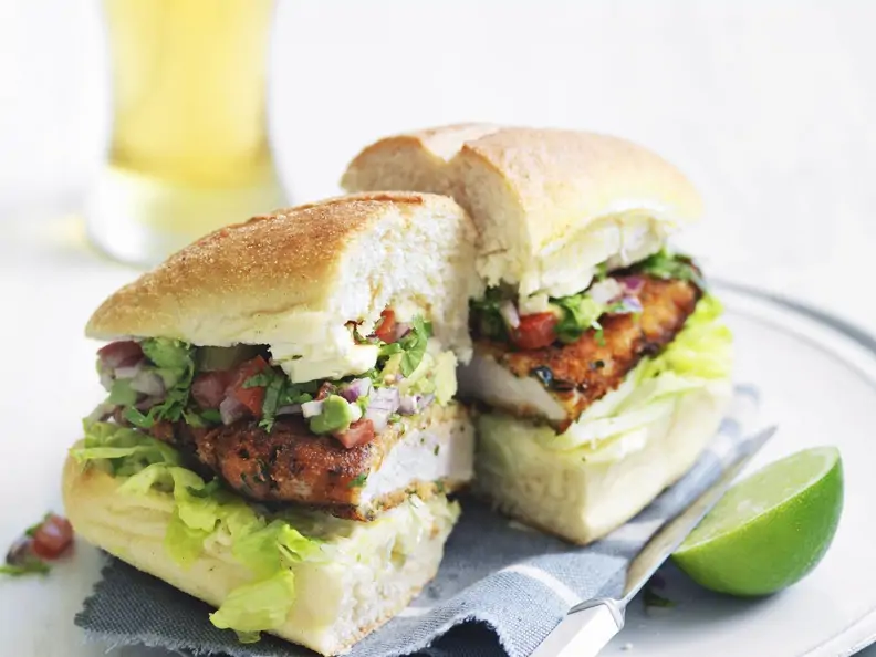 Hähnchenbrust-Sandwich