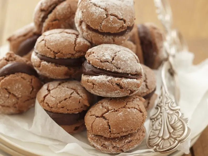 Schokoladen-Macarons