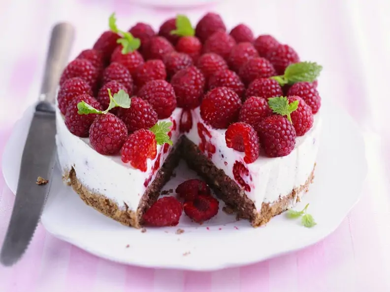 Himbeer-Quark-Torte