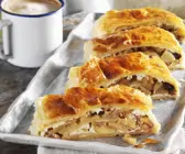 Apfelstrudel mit Quark