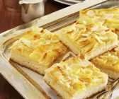 Apfel-Käsekuchen mit Mandeln vom Blech
