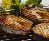 Lachskoteletts vom Grill