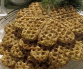 Pikante Kartoffelwaffeln mit Gurkendip