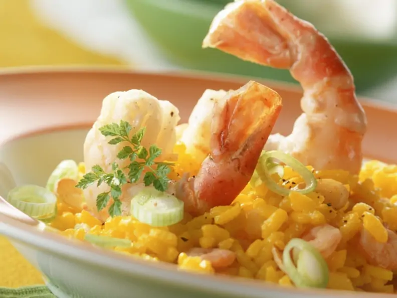 Safranrisotto mit Garnelenschwänzen