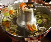 Chinesischer Feuertopf vegetarisch
