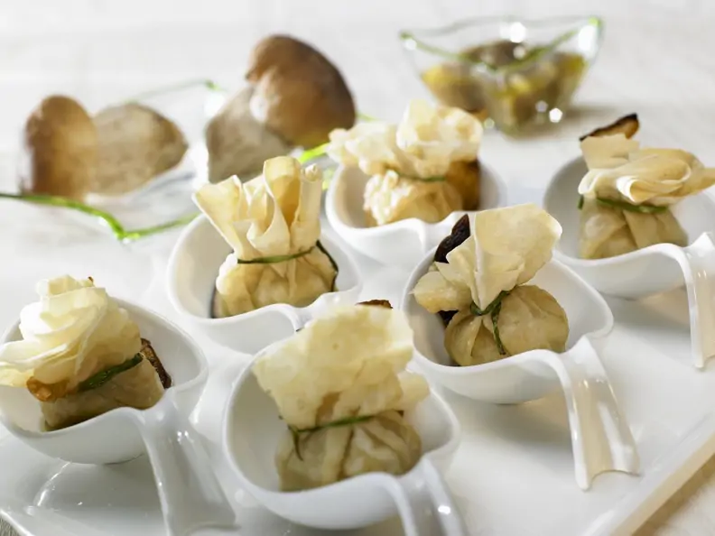 Steinpilzbeutelchen mit nussigem Pesto