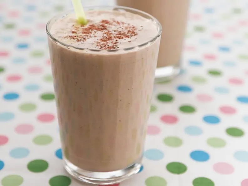 Schoko-Bananen-Shake mit Haselnuss