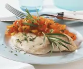 Gedämpfter Viktoriabarsch mit Tomaten-Kräuter-Sauce