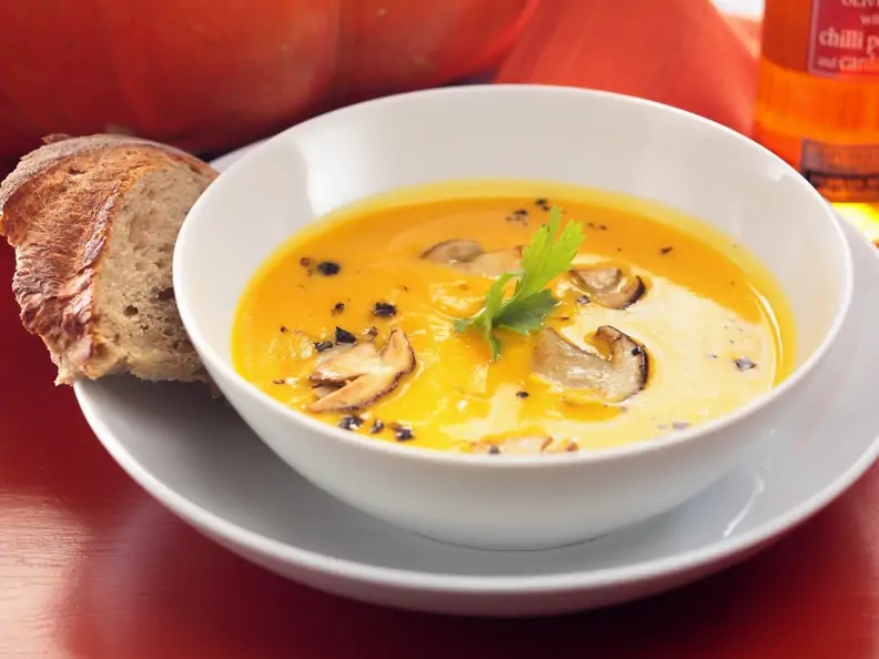 Kürbis-Pilz-Suppe