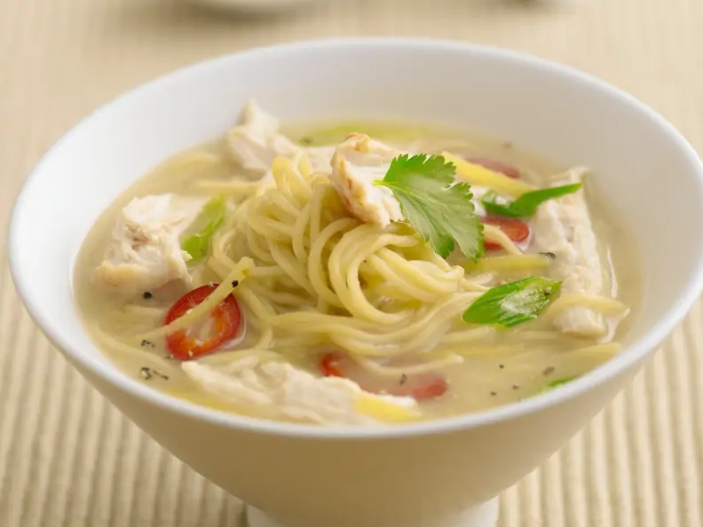 Cremige Nudelsuppe