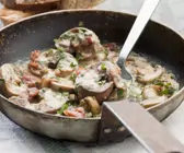 Nieren-Champignon-Pfanne mit Speck