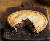 Englische Rindlfeischpastete (Steak and Ale Pie)