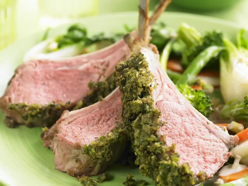 Lammchops mit Kräuterkruste