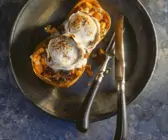 Butternut-Kürbis mit Ziegenkäse gebacken
