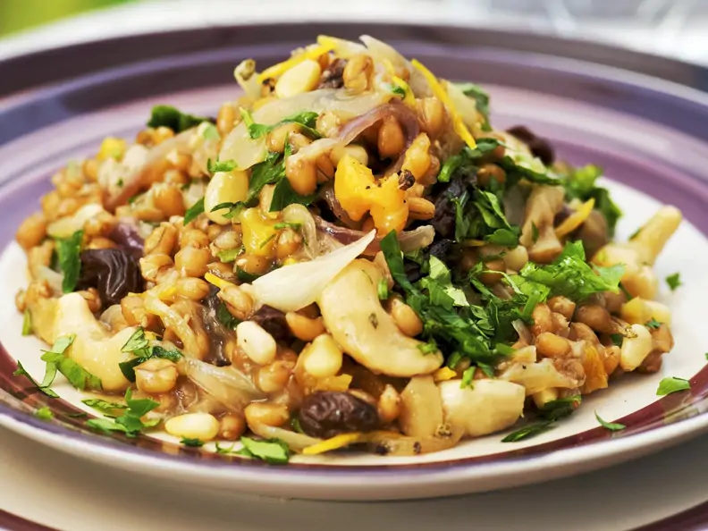 Iranischer Dinkel-Pilaw
