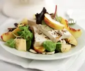 Salat mit Pfirsich