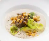 Kastaniensuppe mit Rosenkohl