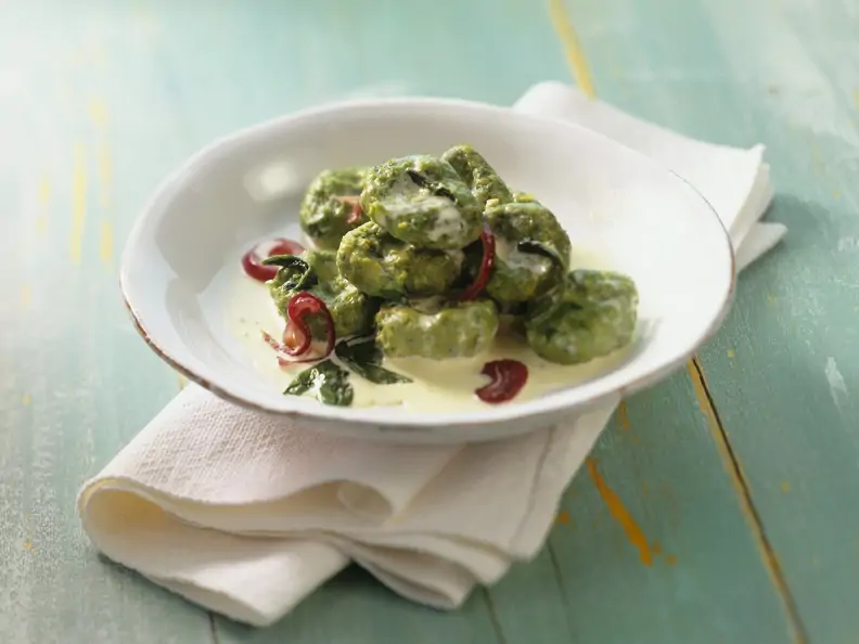 Bärlauchnocken mit Limettensoße