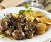 Schweinenieren mit Kartoffelbeilage