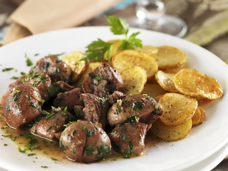 Schweinenieren mit Kartoffelbeilage