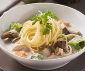 Pasta mit Morchel-Walnuss-Soße