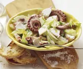 Oktopus-Apfel-Salat mit Sellerie