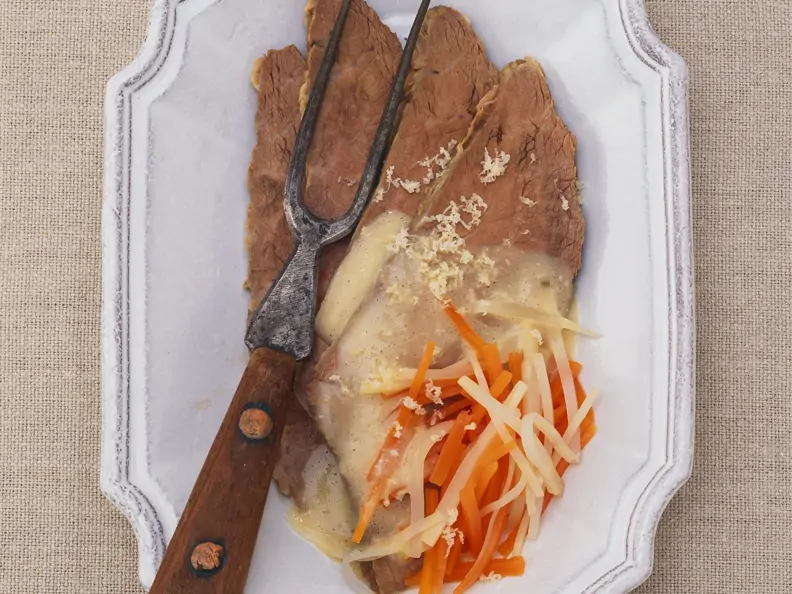 Tellerfleisch mit Meerrettichsoße