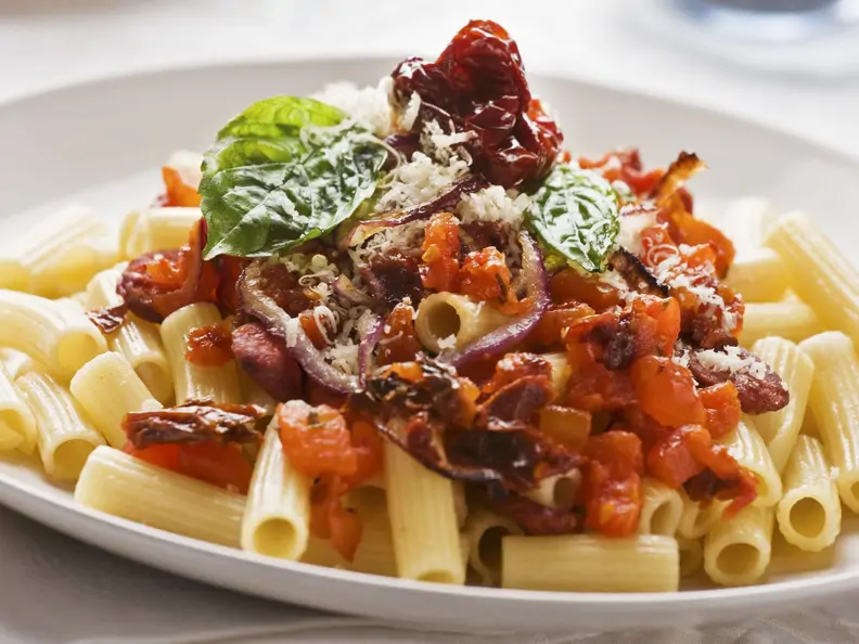 Pasta mit Chorizo und Tomaten