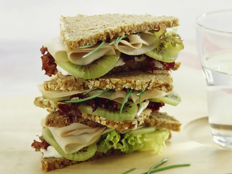 Kiwi-Putenbrust-Sandwich