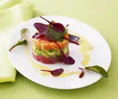 Drei verschiedene Tatar mit Limetten-Mayonnaise