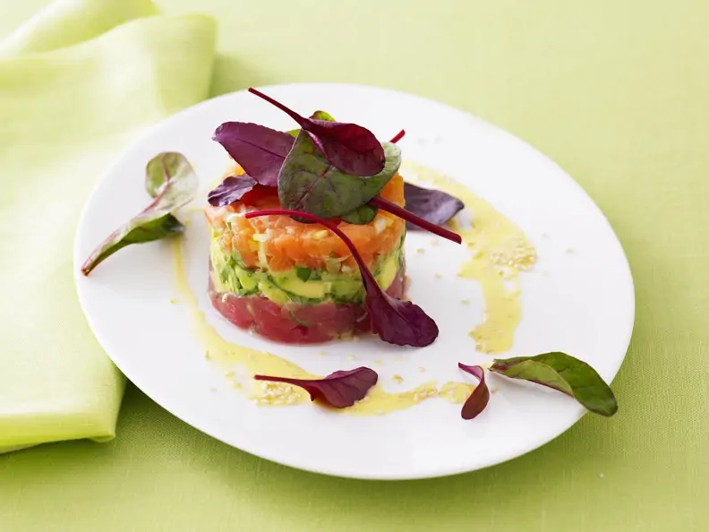 Drei verschiedene Tatar mit Limetten-Mayonnaise