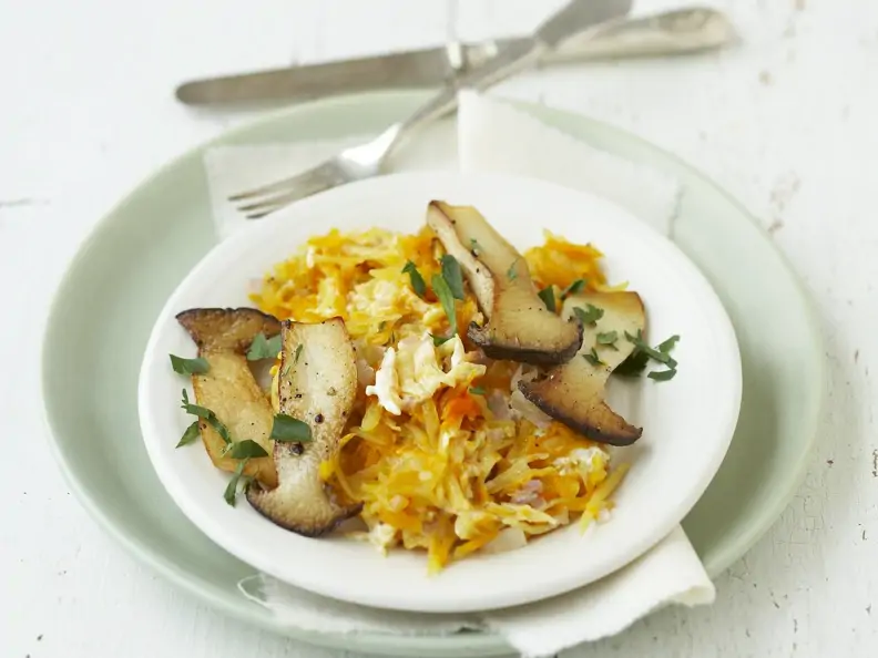 Gebratene Pilze mit Kürbis