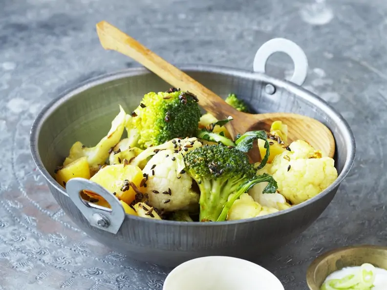 Grün-weißes Curry
