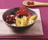 Frischkornbrei mit Obst