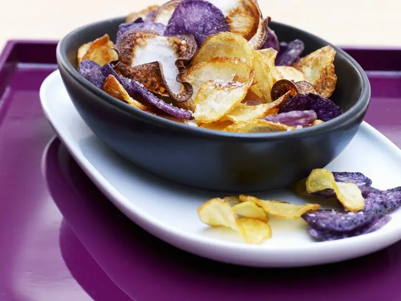 Bunte Kartoffelchips