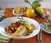 Zitronen-Hähnchenbrust mit Ratatouille-Gemüse