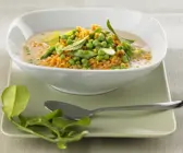 Linsen-Curry mit Erbsen