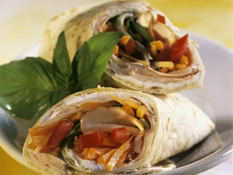 Hähnchen-Gemüse-Wraps