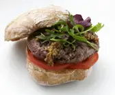 Hirsch-Burger mit Rucola