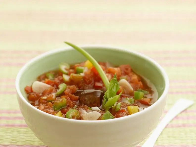 Gazpacho mit Peperoni