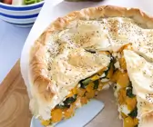 Filoteigpie mit Gemüsefüllung