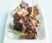Gebratener Tofu mit Honig-Soja-Marinade