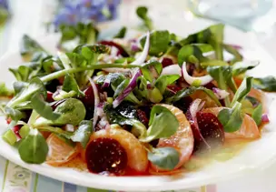 Rapunzelsalat mit Roter Bete und Orange