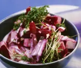 Salat mit Tofu und Rote-Bete