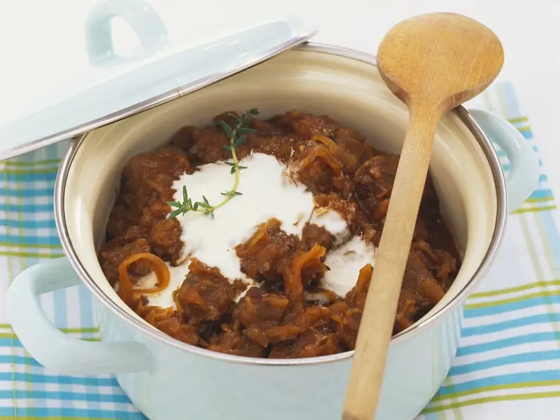 Ungarisches Szegediner Gulasch