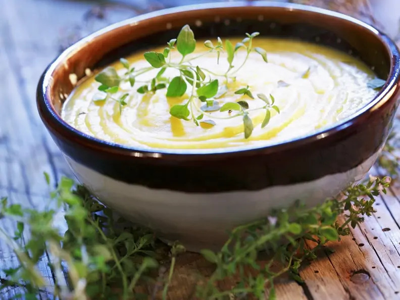 Vegetarische Kartoffelsuppe