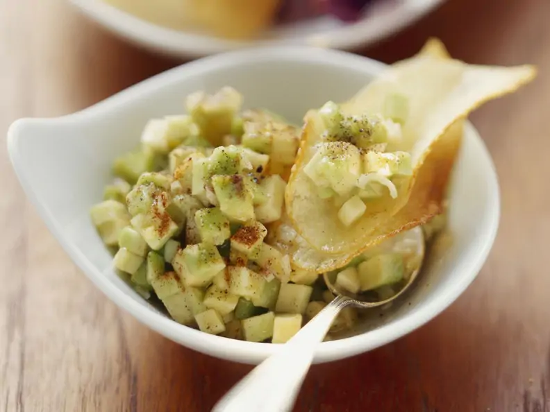 Avocado-Knoblauch-Salsa mit Zimt und Vanille